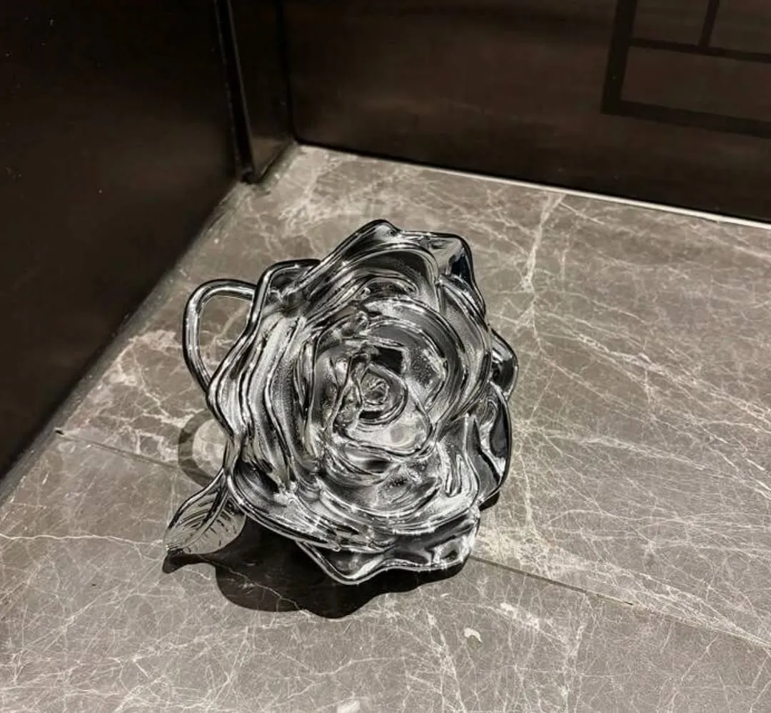 3D Rose Clutch