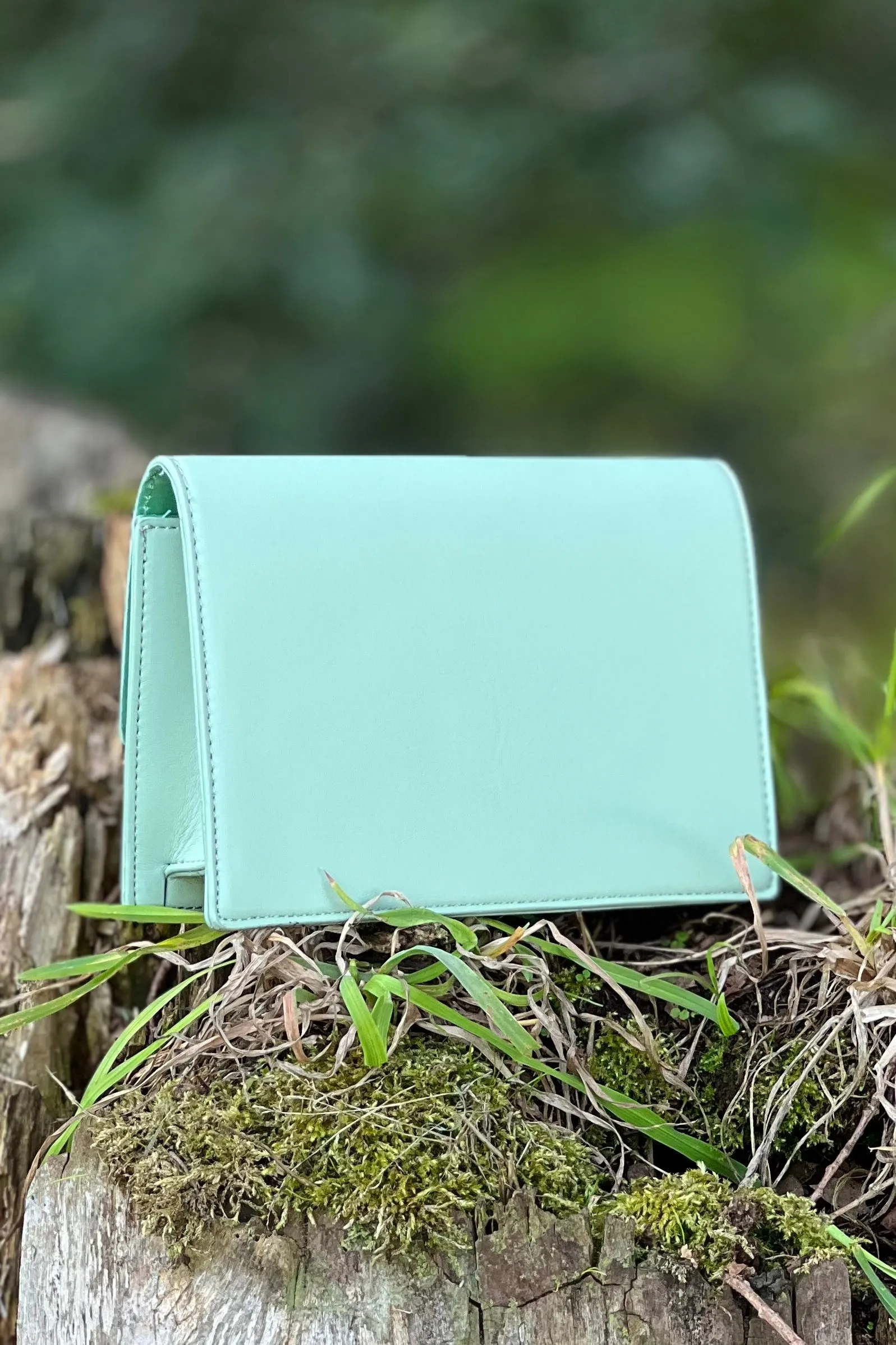 Darling Clutch - Sage Mint