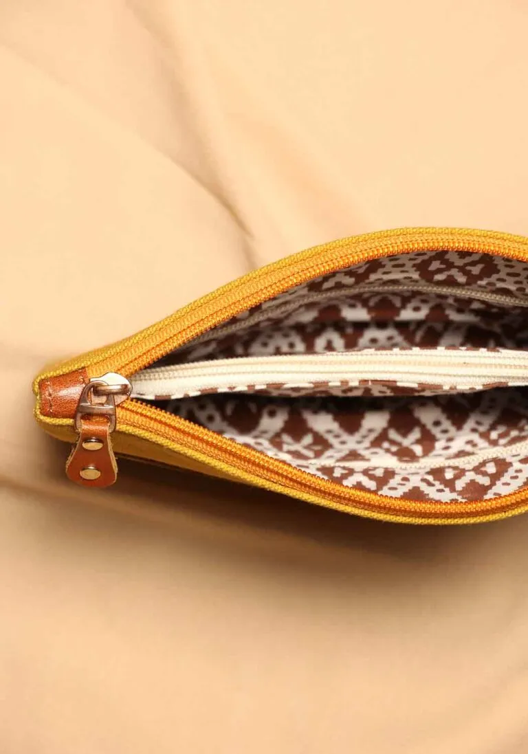 Florid Canvas Fabric Multiutility Pouch